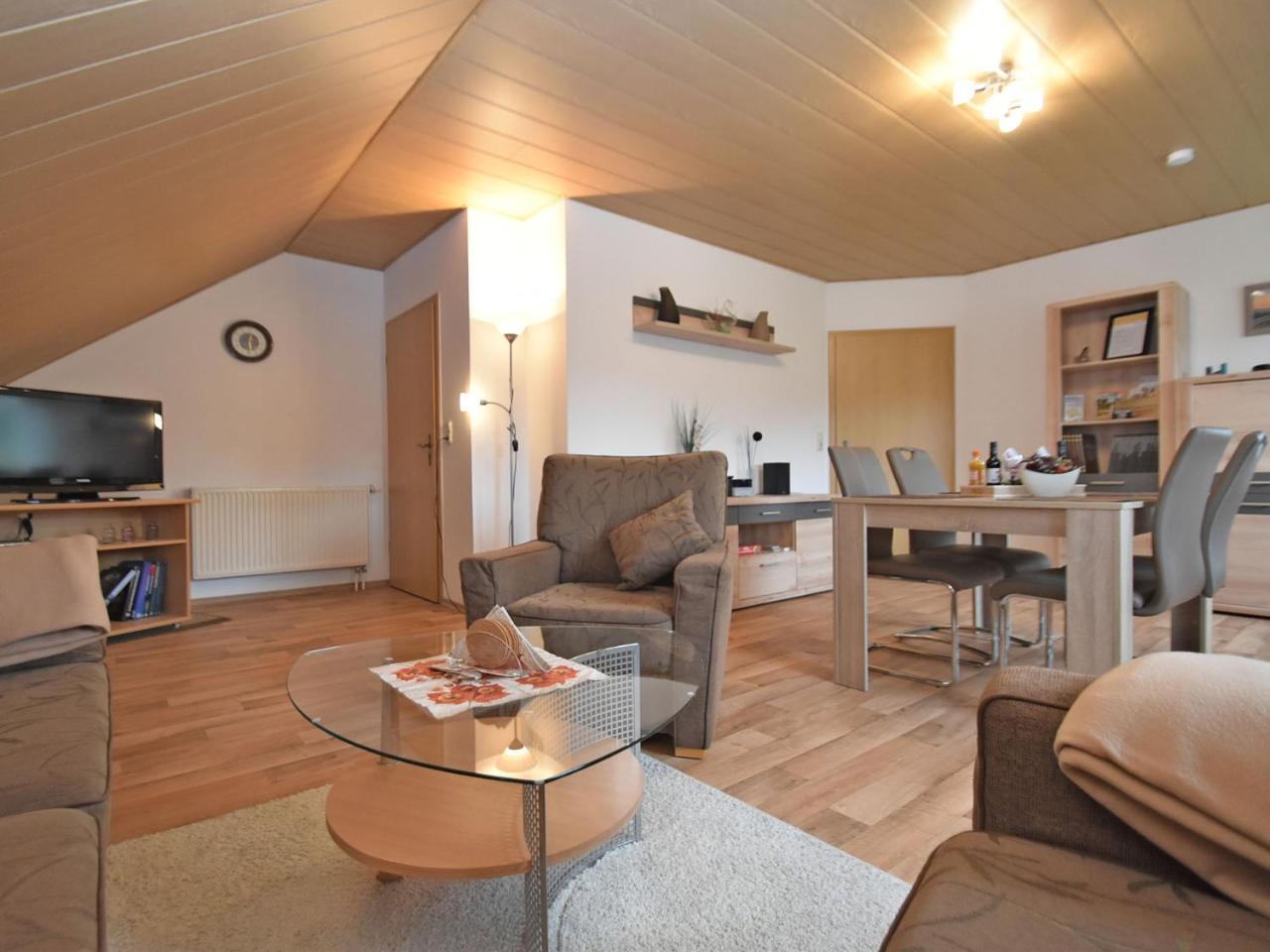Cozy Apartment In Merlsheim With Garden Nieheim Екстер'єр фото
