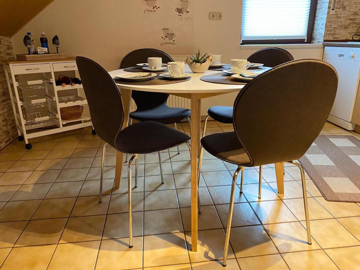 Cozy Apartment In Merlsheim With Garden Nieheim Екстер'єр фото